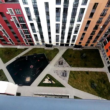 Новобудова Сам Центр Жк "Семицвіт" Lviv Exterior foto